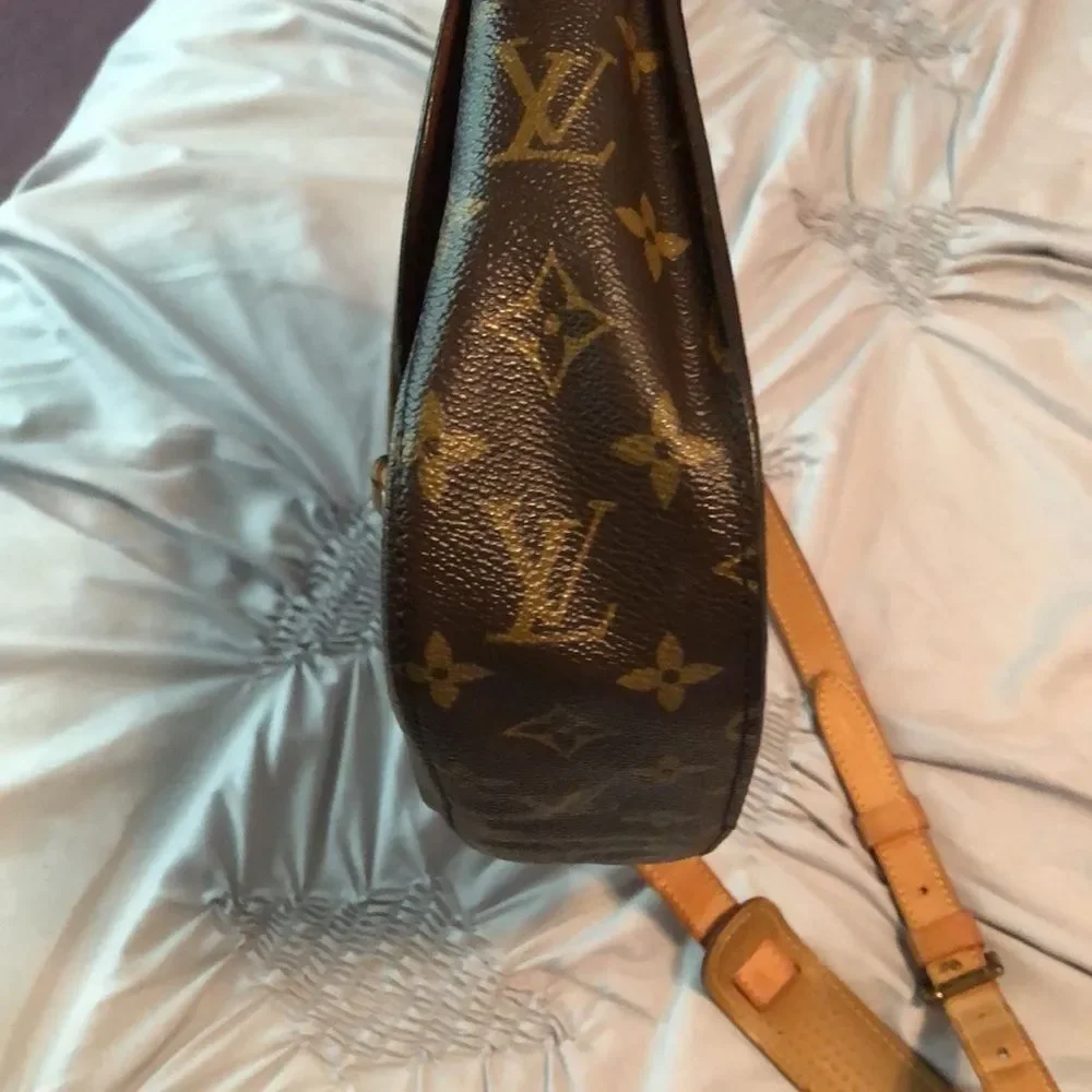 Louis Vuitton St Cloud GM Crossbody